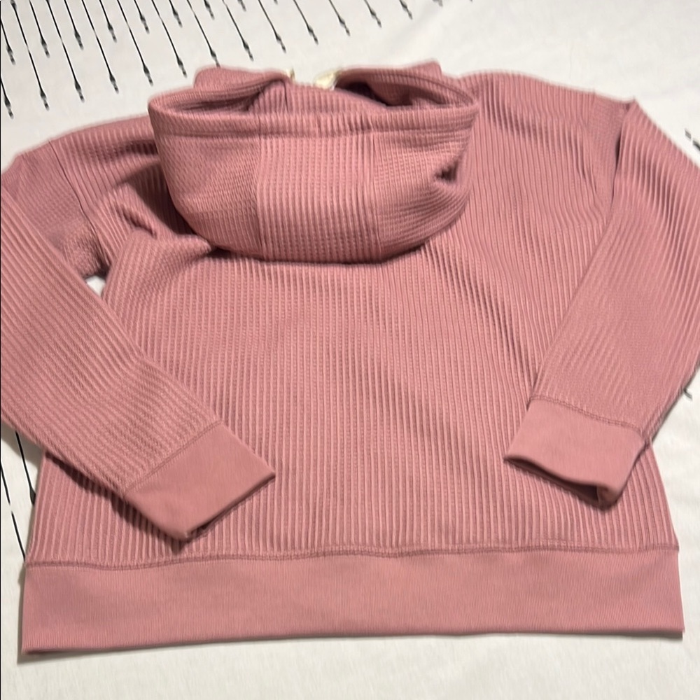 L.L. Bean Pink Waffle Print Textured Zip Hoodie.  Size Small - Picture 5 of 8